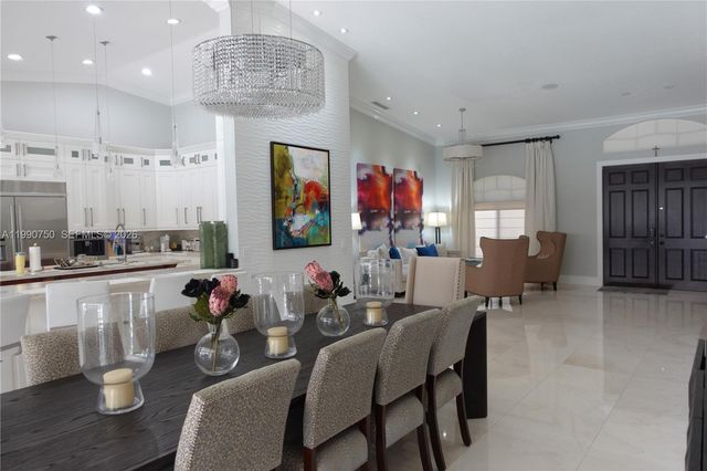 5200 SW 113th Ave, Davie, FL 33330