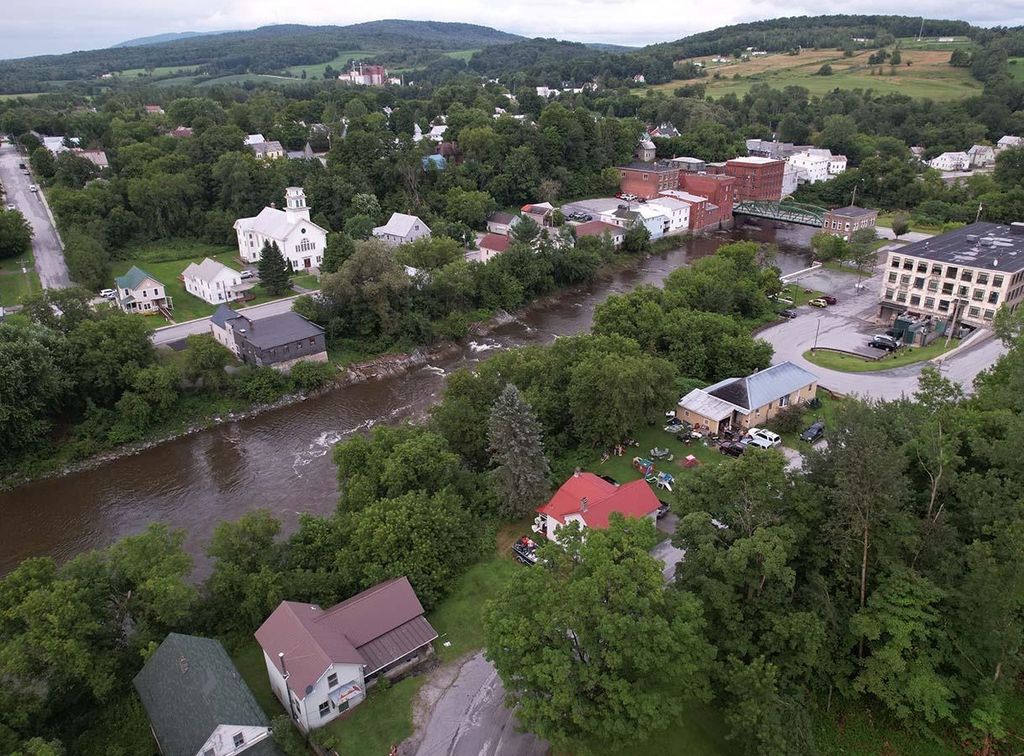 60 Powell Street, Richford, VT 05476