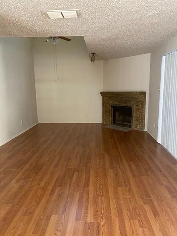 2410 Capitan Dr, Corpus Christi, TX 78414
