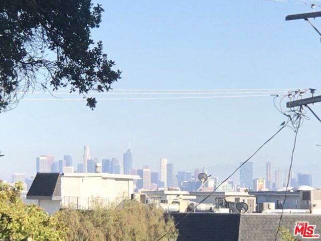 1215 Hilldale, Los Angeles, CA 90069