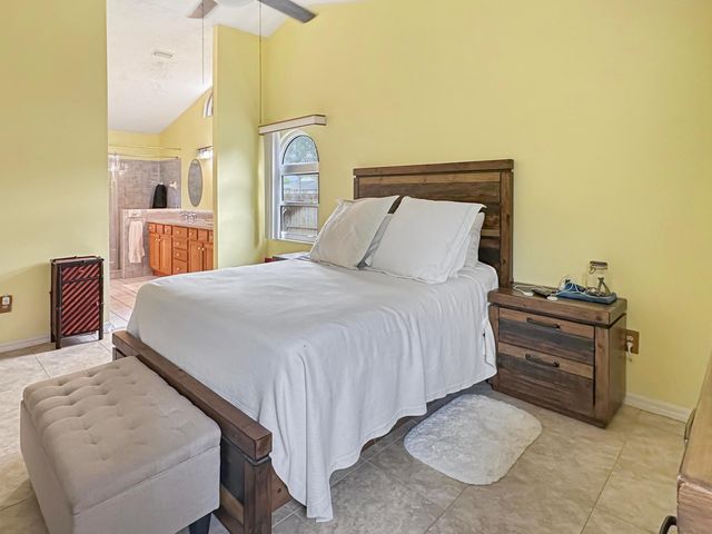 117 Hinchman Avenue, Sebastian, FL 32958