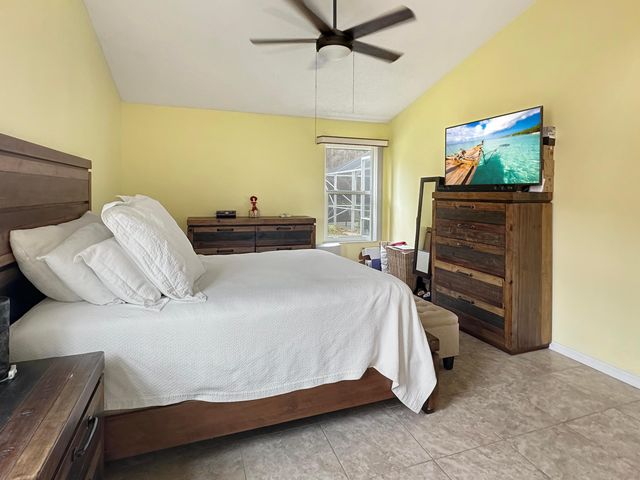 117 Hinchman Avenue, Sebastian, FL 32958