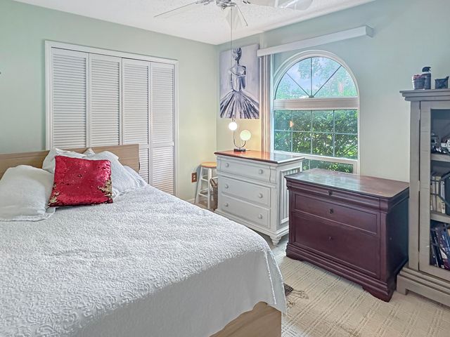 117 Hinchman Avenue, Sebastian, FL 32958