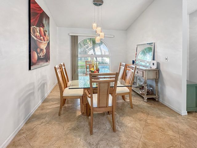 117 Hinchman Avenue, Sebastian, FL 32958