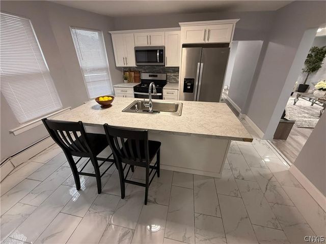 10 Grant Street, Utica, NY 13501