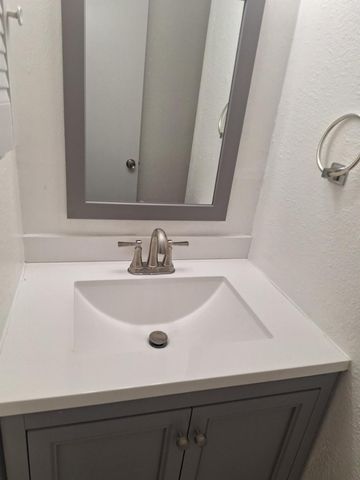 7900 Westheimer Road 127, Houston, TX 77063