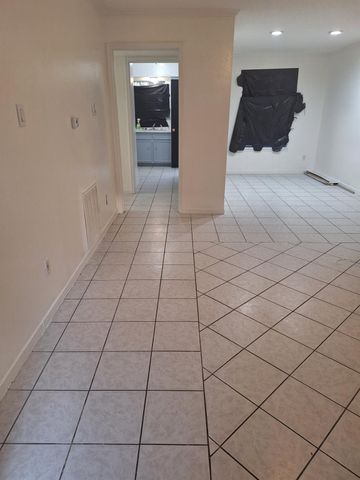7900 Westheimer Road 127, Houston, TX 77063