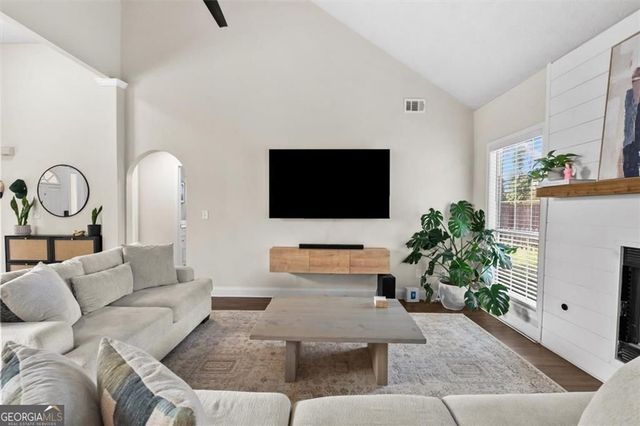 759 1st Street, Lawrenceville, GA 30046