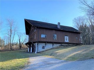 461 Grove St, Hermitage, PA 16148