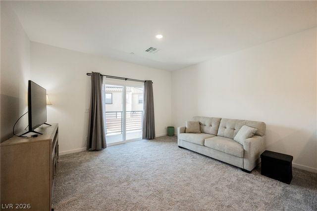 1048 Gabriela Ridge Lane, Henderson, NV 89002