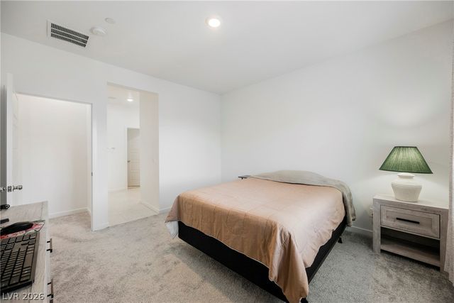 1048 Gabriela Ridge Lane, Henderson, NV 89002