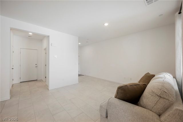 1048 Gabriela Ridge Lane, Henderson, NV 89002