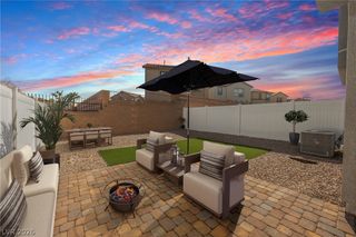 1048 Gabriela Ridge Lane, Henderson, NV 89002