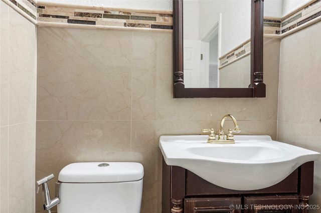 8524 S 99th East Avenue, Tulsa, OK 74133