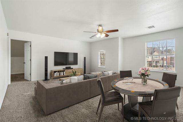 8524 S 99th East Avenue, Tulsa, OK 74133