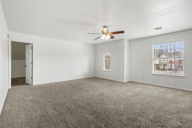 8524 S 99th East Avenue, Tulsa, OK 74133