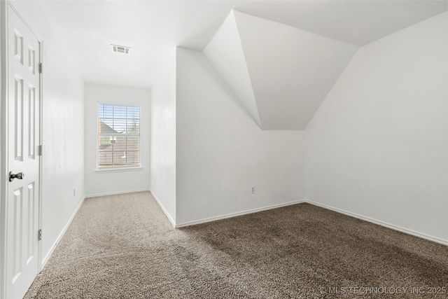 8524 S 99th East Avenue, Tulsa, OK 74133