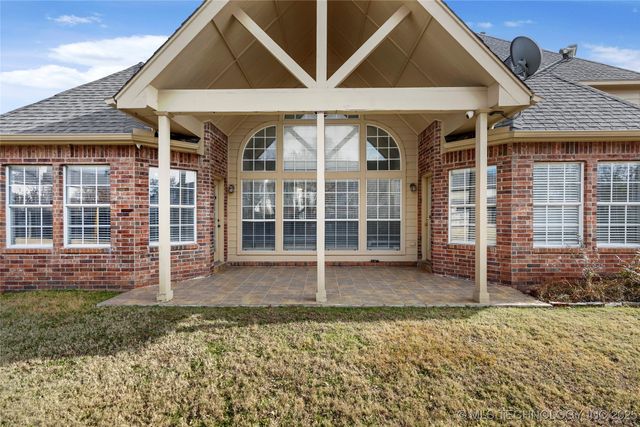 8524 S 99th East Avenue, Tulsa, OK 74133