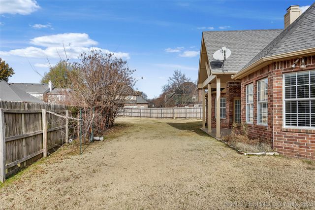 8524 S 99th East Avenue, Tulsa, OK 74133