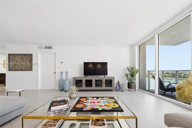 5750 Collins Ave 4F, Miami Beach, FL 33140