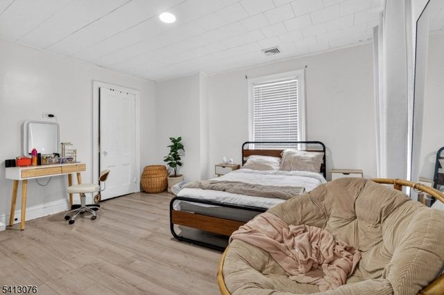 408 E Union Ave, Bound Brook Boro, NJ 08805