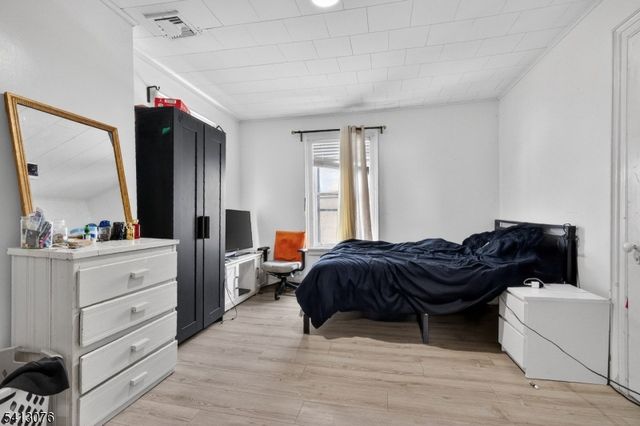 408 E Union Ave, Bound Brook Boro, NJ 08805