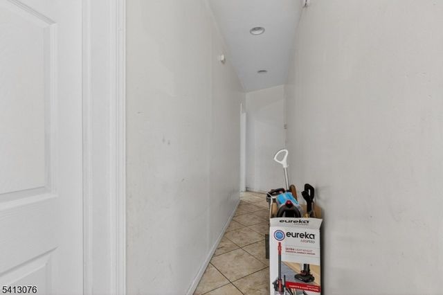 408 E Union Ave, Bound Brook Boro, NJ 08805