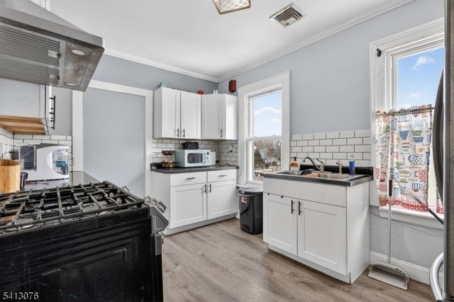 408 E Union Ave, Bound Brook Boro, NJ 08805