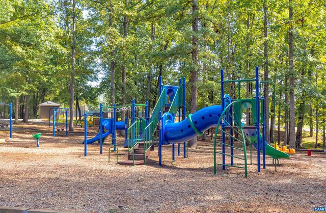 820 JEFFERSON DR, Palmyra, VA 22963