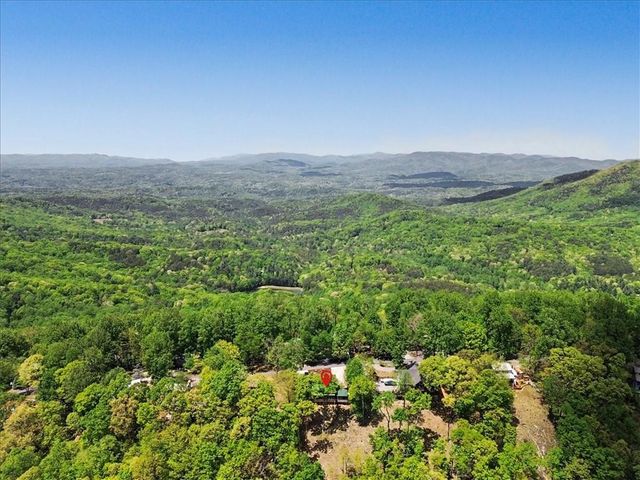 1488 Walnut Ridge, Ellijay, GA 30536