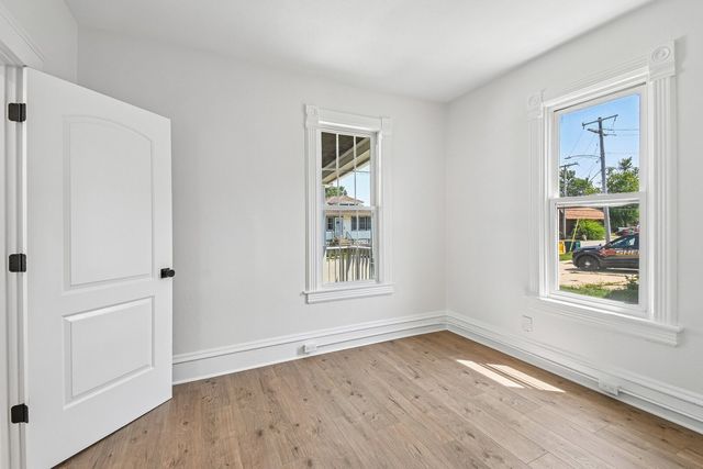 411 Leach Avenue, Joliet, IL 60432