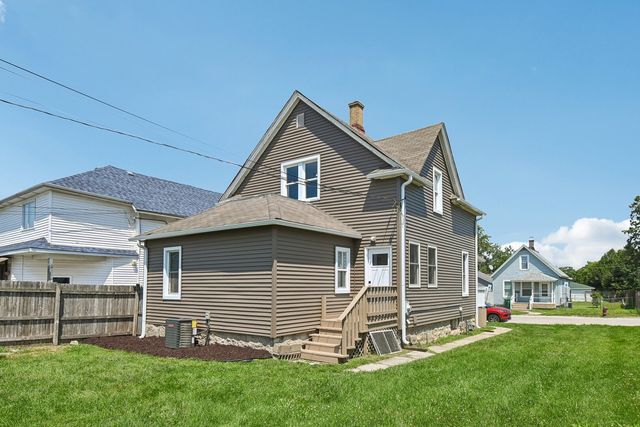411 Leach Avenue, Joliet, IL 60432