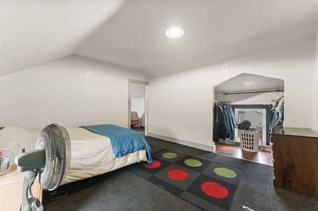 204 S 1st Street, Kentland, IN 47951