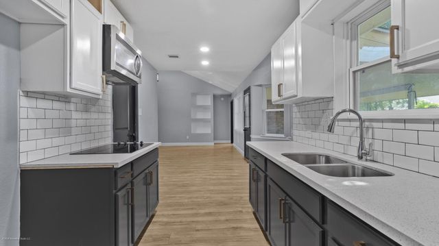 16223 Brinkwood Drive, Houston, TX 77090