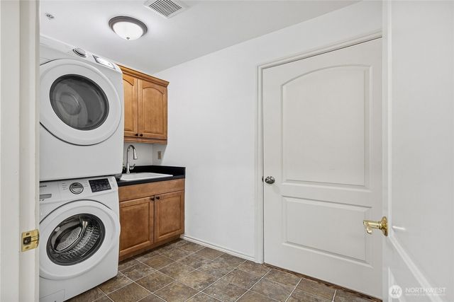 23410 SE 160th Place, Issaquah, WA 98027