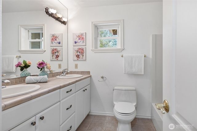 23410 SE 160th Place, Issaquah, WA 98027