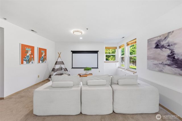 23410 SE 160th Place, Issaquah, WA 98027