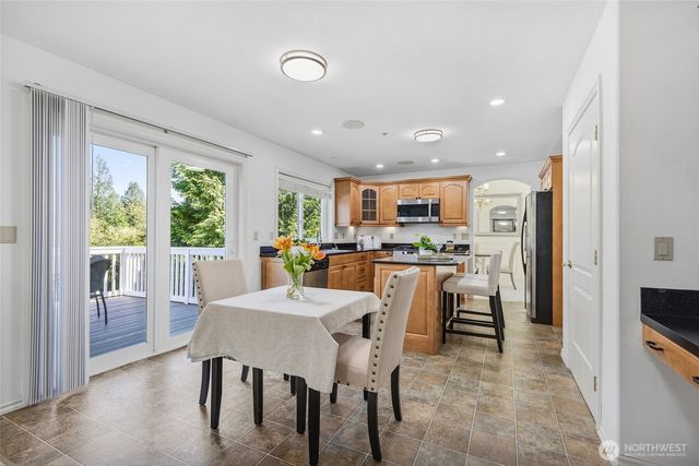 23410 SE 160th Place, Issaquah, WA 98027