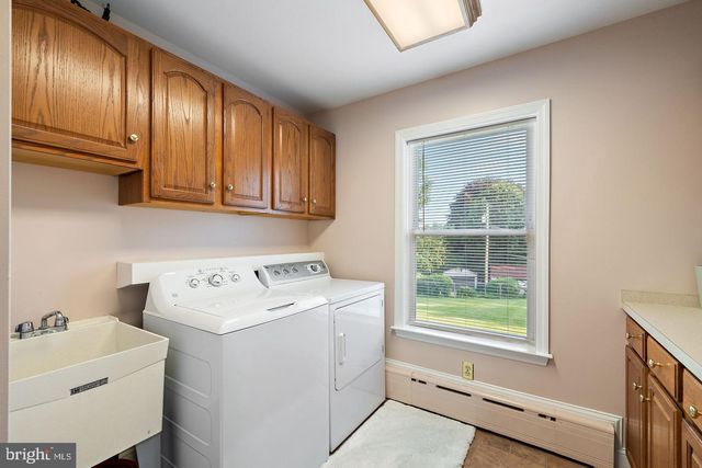 181 E CONESTOGA RD, Devon, PA 19333