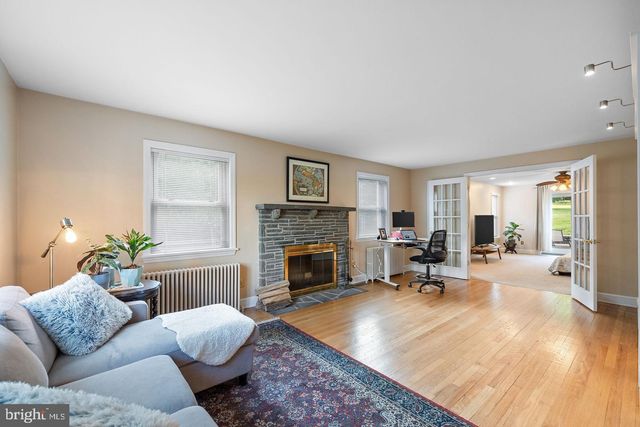 181 E CONESTOGA RD, Devon, PA 19333