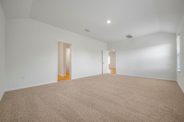 2424 Flank Skirt DR, Leander, TX 78641