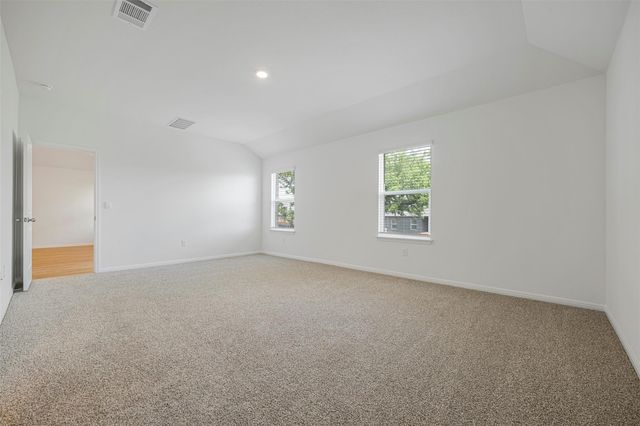 2424 Flank Skirt DR, Leander, TX 78641