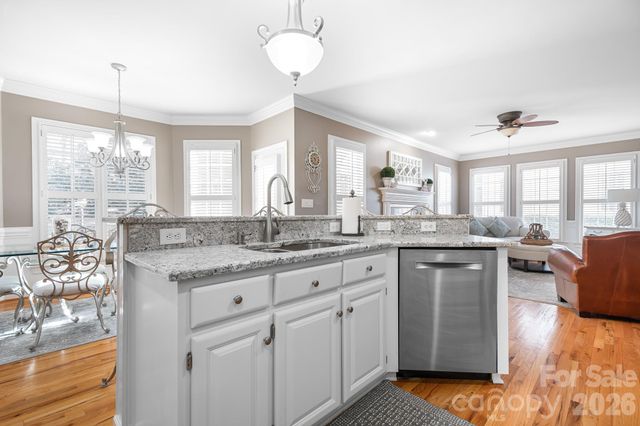 16116 Hallaton Drive, Huntersville, NC 28078