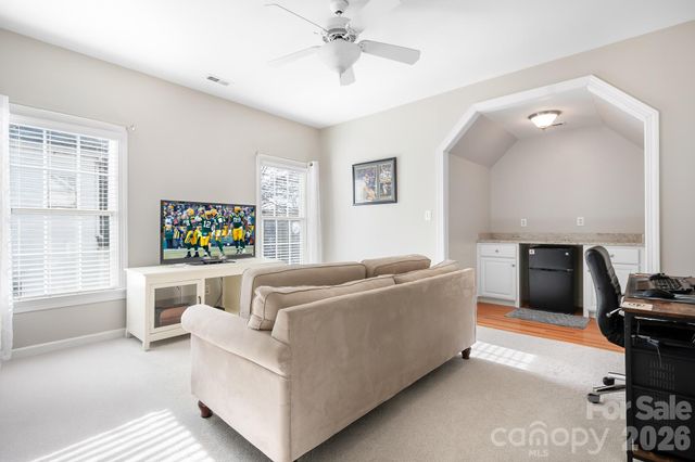 16116 Hallaton Drive, Huntersville, NC 28078