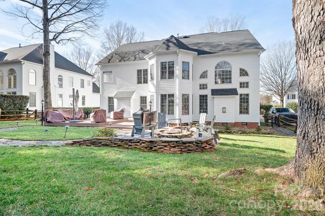 16116 Hallaton Drive, Huntersville, NC 28078