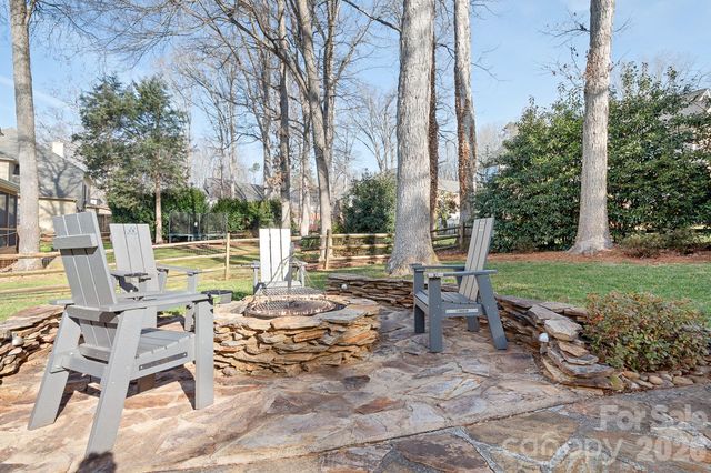 16116 Hallaton Drive, Huntersville, NC 28078