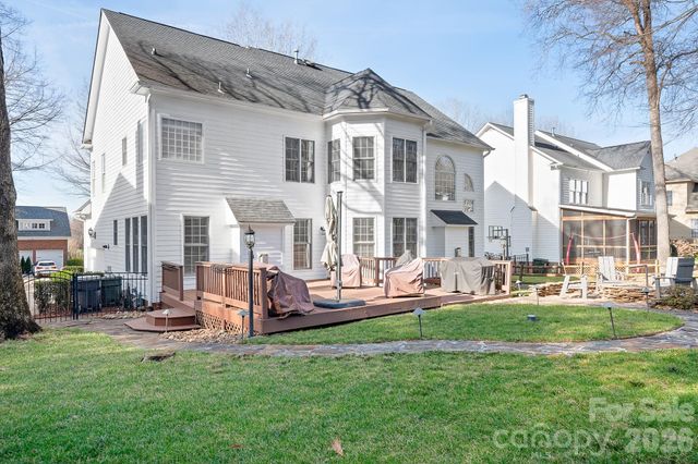 16116 Hallaton Drive, Huntersville, NC 28078