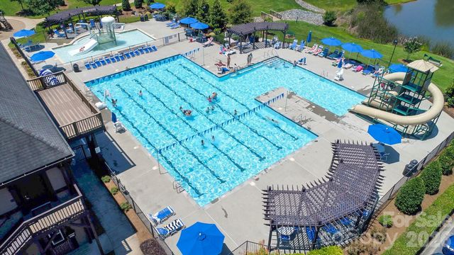 16116 Hallaton Drive, Huntersville, NC 28078