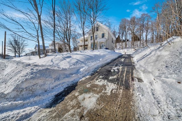 54-56 North Main St, Leominster, MA 01453