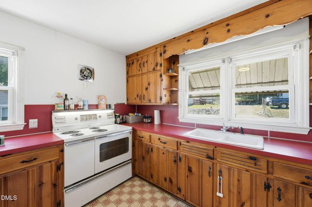 1007 Lane Street, Reidsville, NC 27320